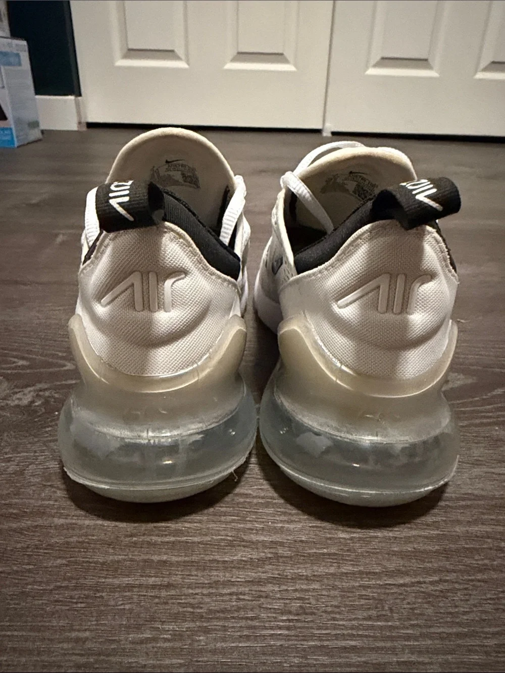 Nike White and Black Air 270 Mesh Running Shoes - Picture 8 of 9
